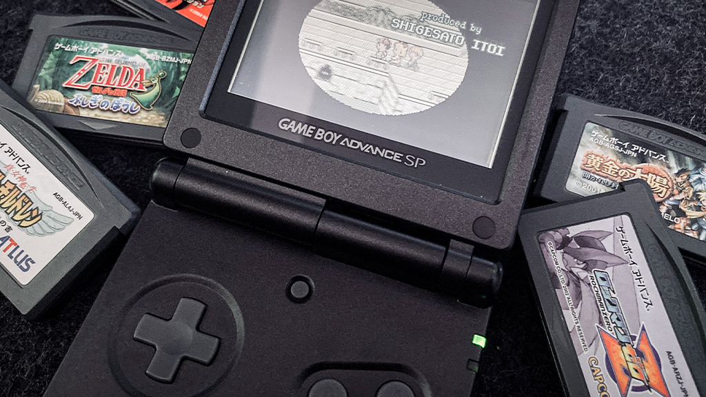 レトロゲーム最初の1台にオススメなのは、ゲームボーイアドバンスSP