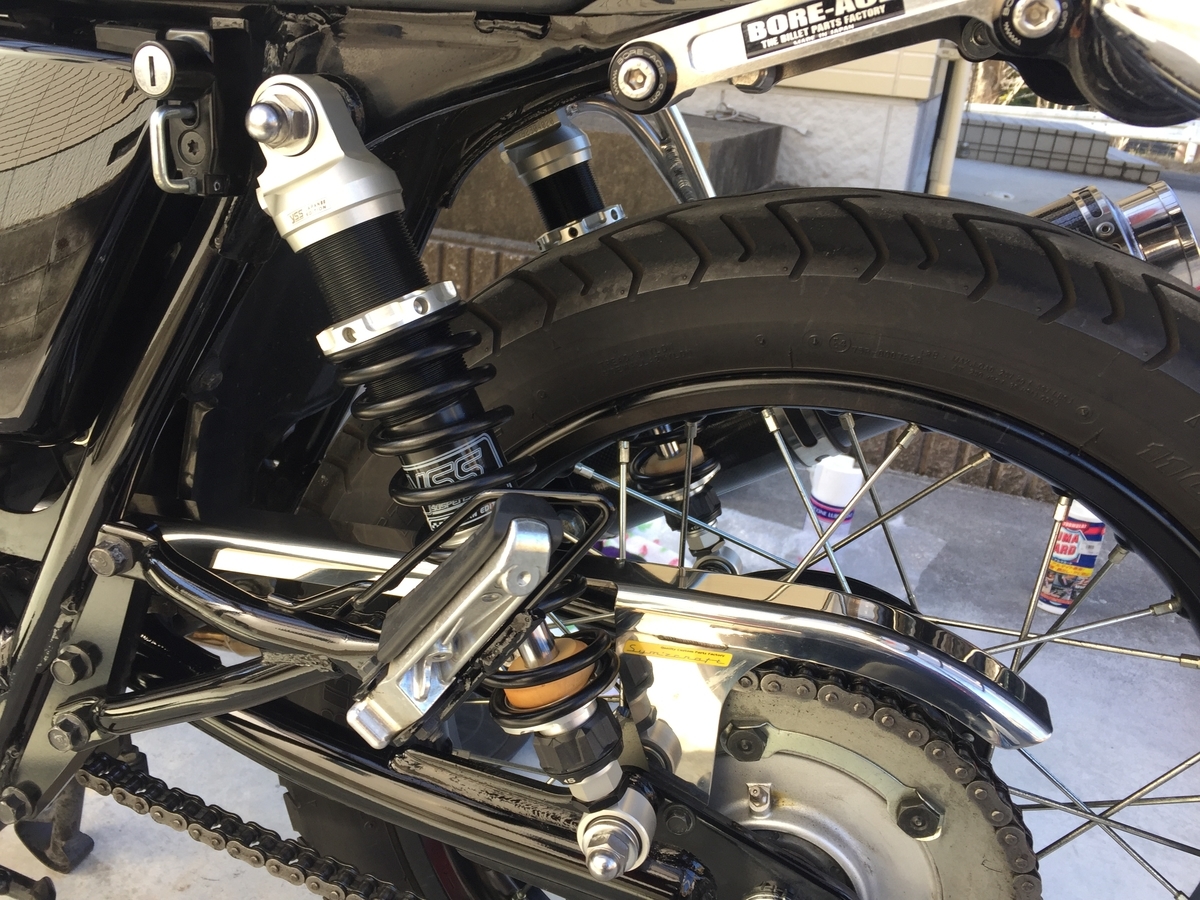 ヤマハSR400】リヤサスペンションを「YSS Sport Line Z366」に交換する