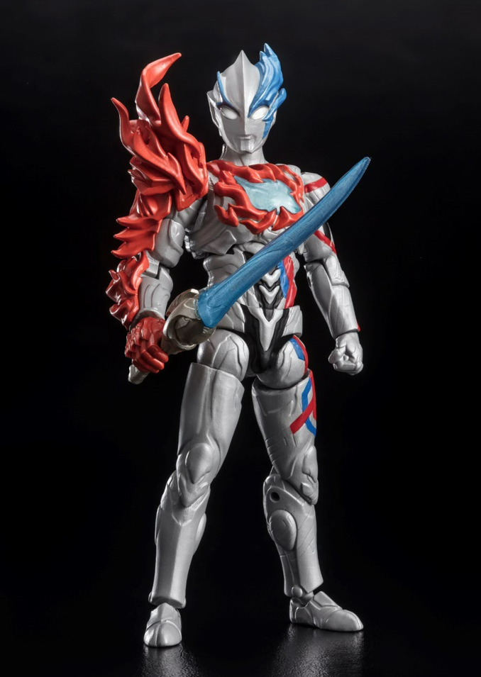 解禁】ウルトラマンブレーザー ファードランアーマーが超動α＆CONVERGE