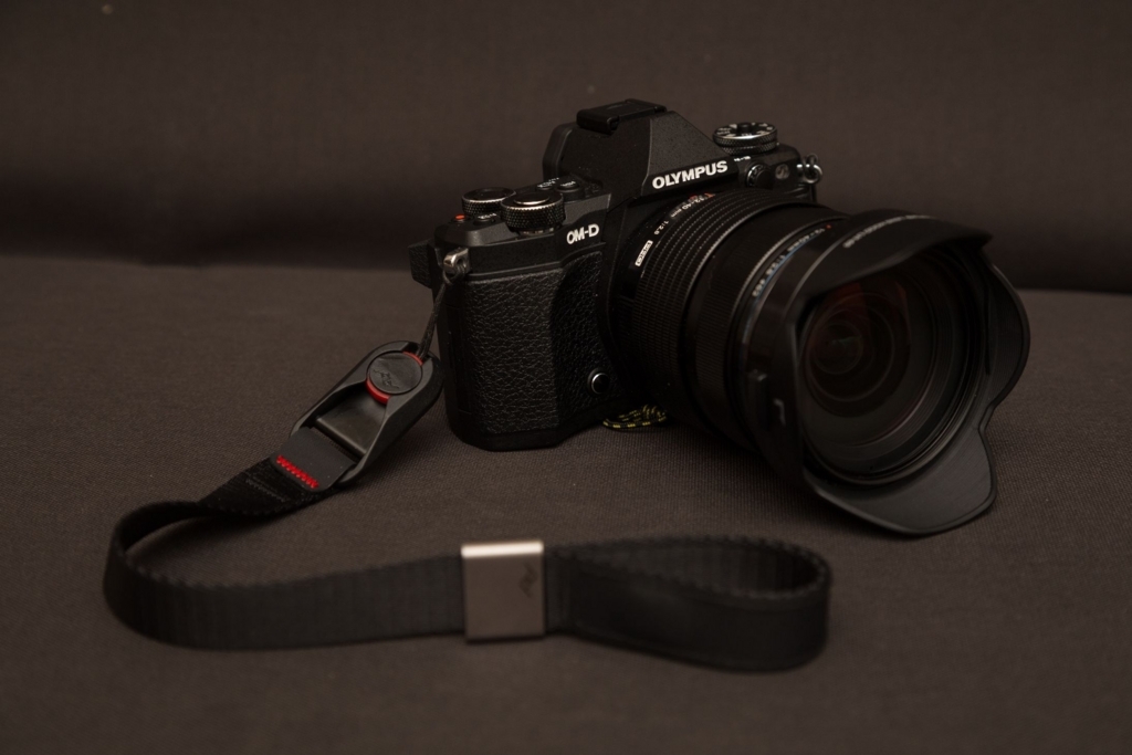 OLYMPUS OM-D E-M5 Mark IIと一緒に揃えたもの - のぼるひと