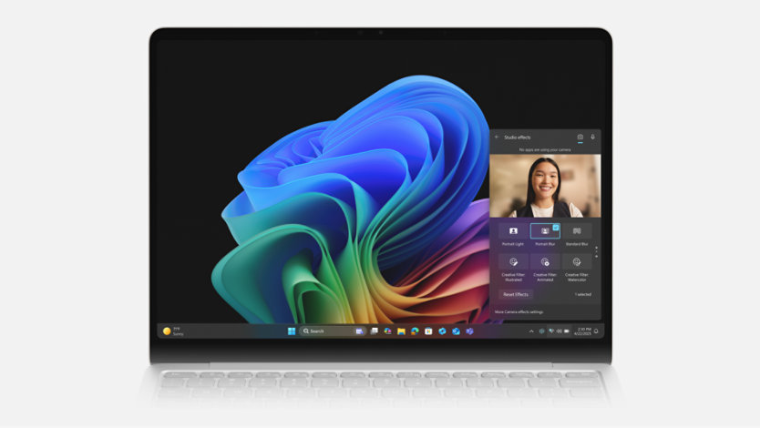 Surface Laptop - 13 インチの画面を備えた新しい AI 搭載ビジネス向け