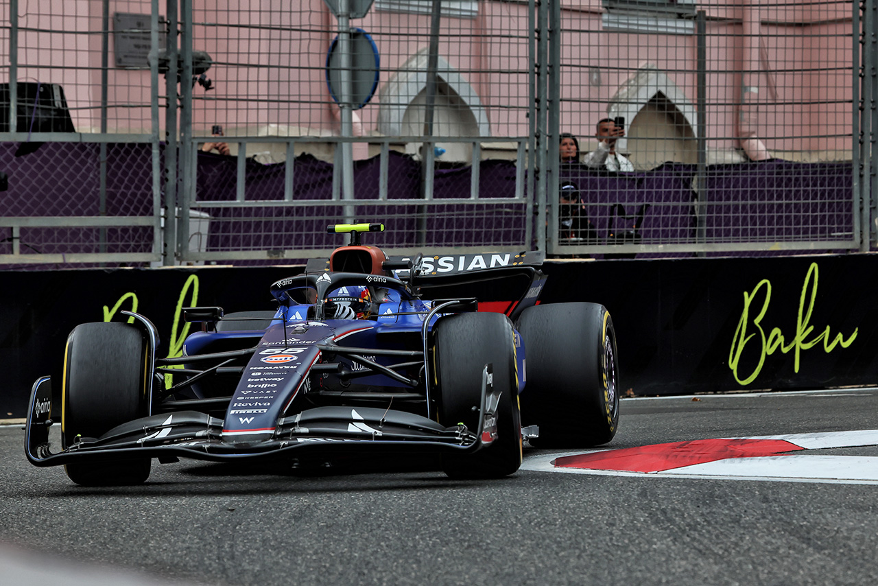 サインツが移籍後初の表彰台「もちろん最後じゃない！」クルーは涙、元