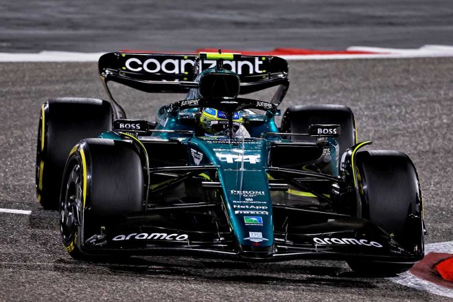 絶好調のアストンマーティン＆アロンソ、130周走破に「素晴らしい一日