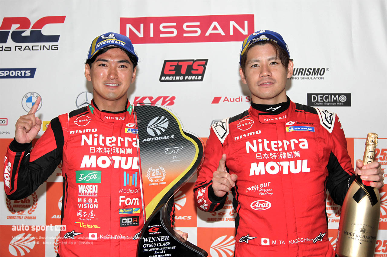 雪辱を果たしたNiterra Z高星「千代選手が僕のクルマでコーナーを見に