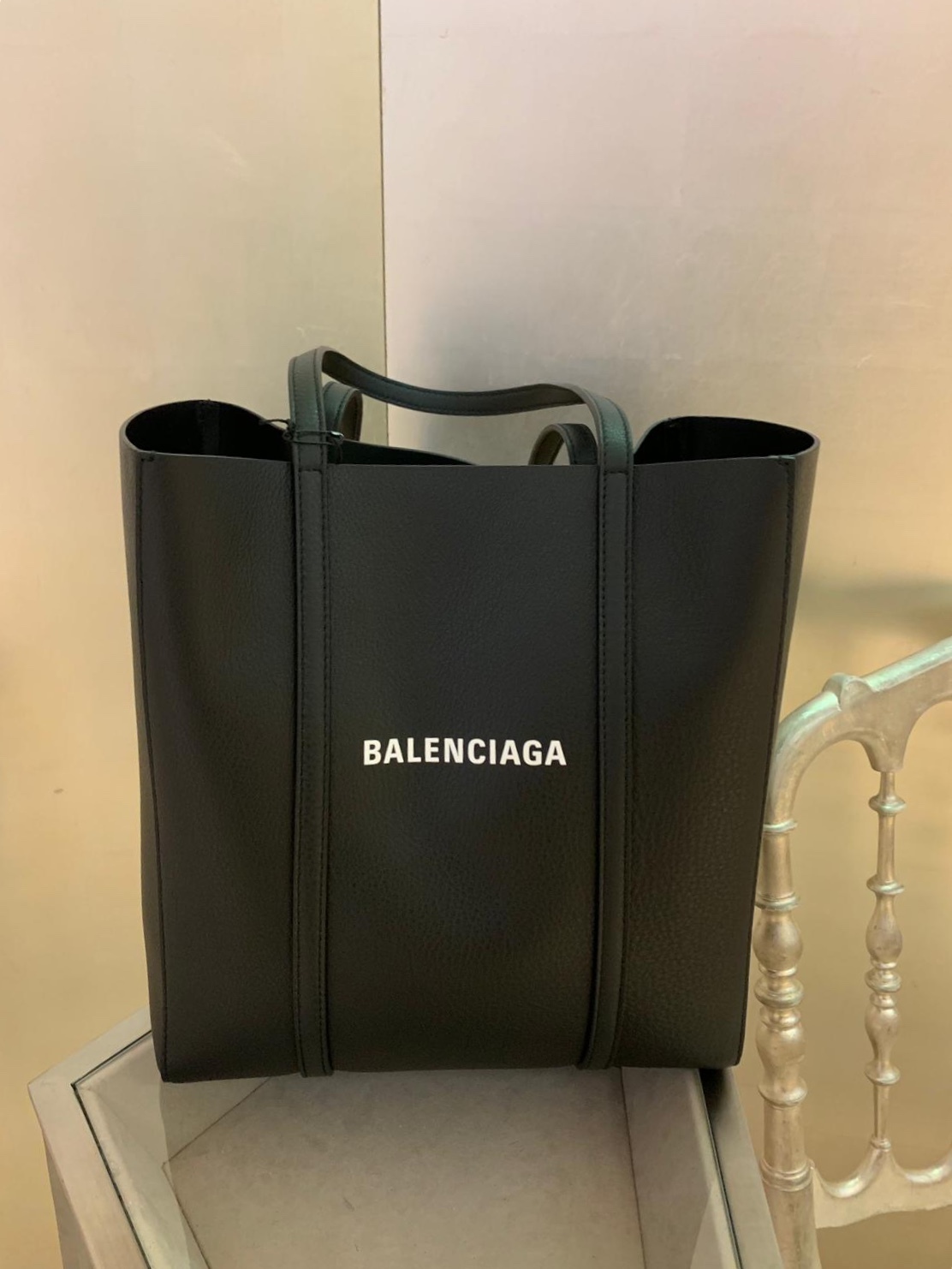 口コミ・レビュー｜バレンシアガ新エブリデイトートXSサイズ