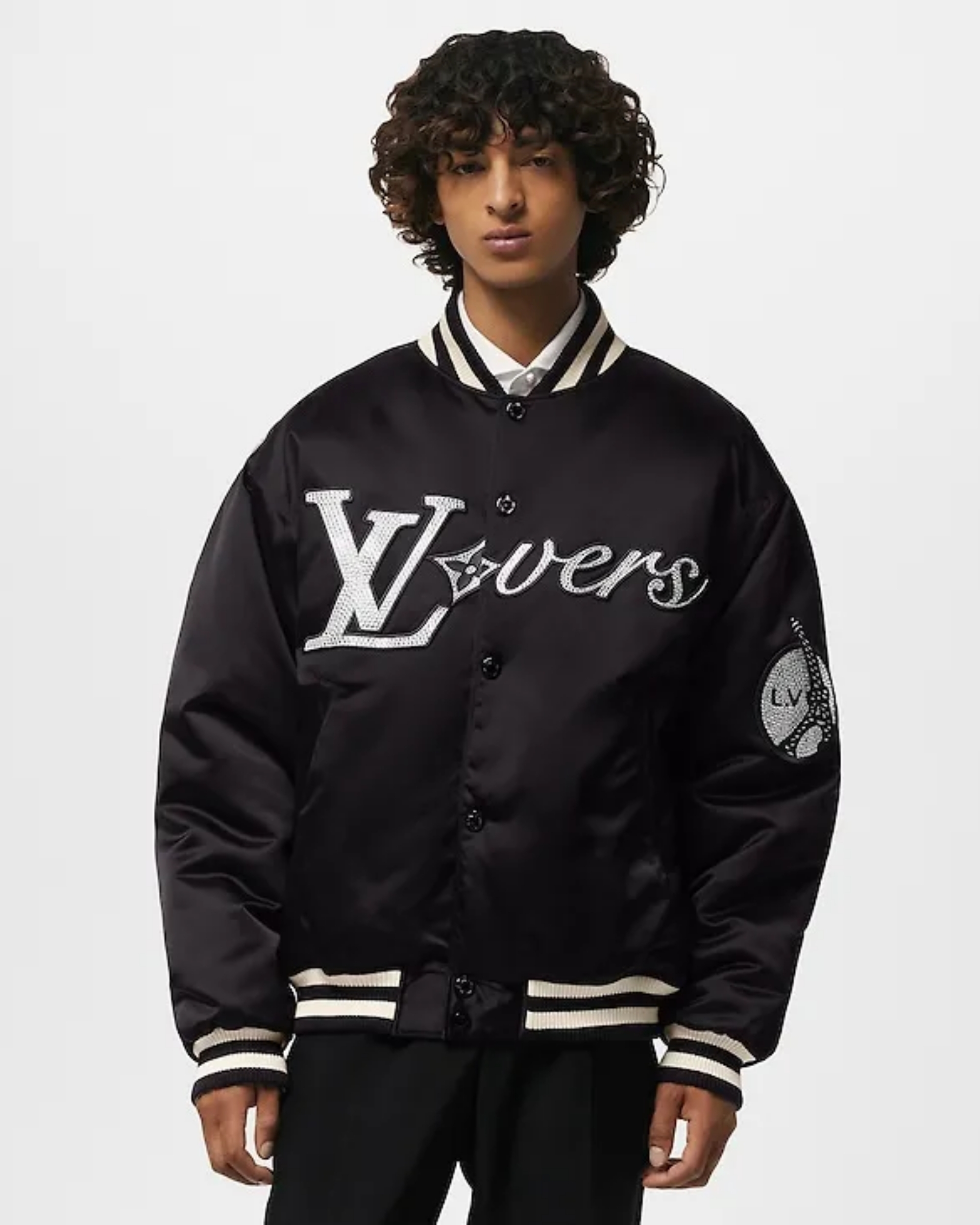 存在感大♪【ルイヴィトン】刺繍ナイロンベースボールジャケット