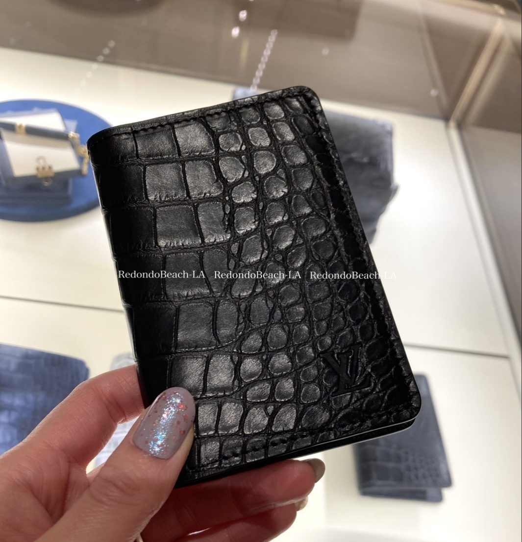 激レア】LOUIS VUITTON☆カードケース☆入手困難/アリゲーター (Louis