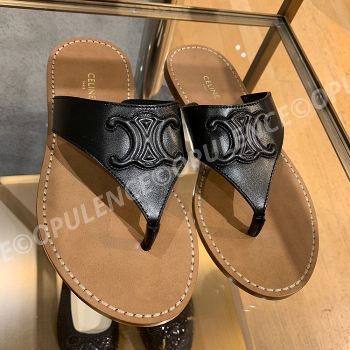 CELINE セリーヌ トリオンフ レザー トング フラット サンダル (CELINE