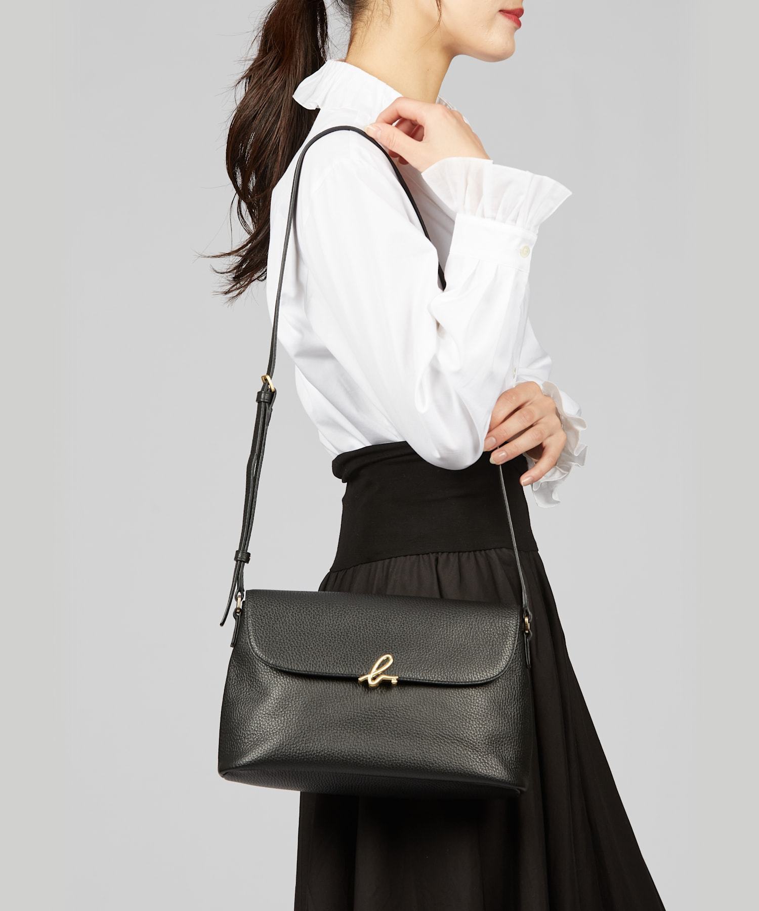 agnes b.】アニエスベー IS12F－09 The b. ショルダーバッグ (Agnes b