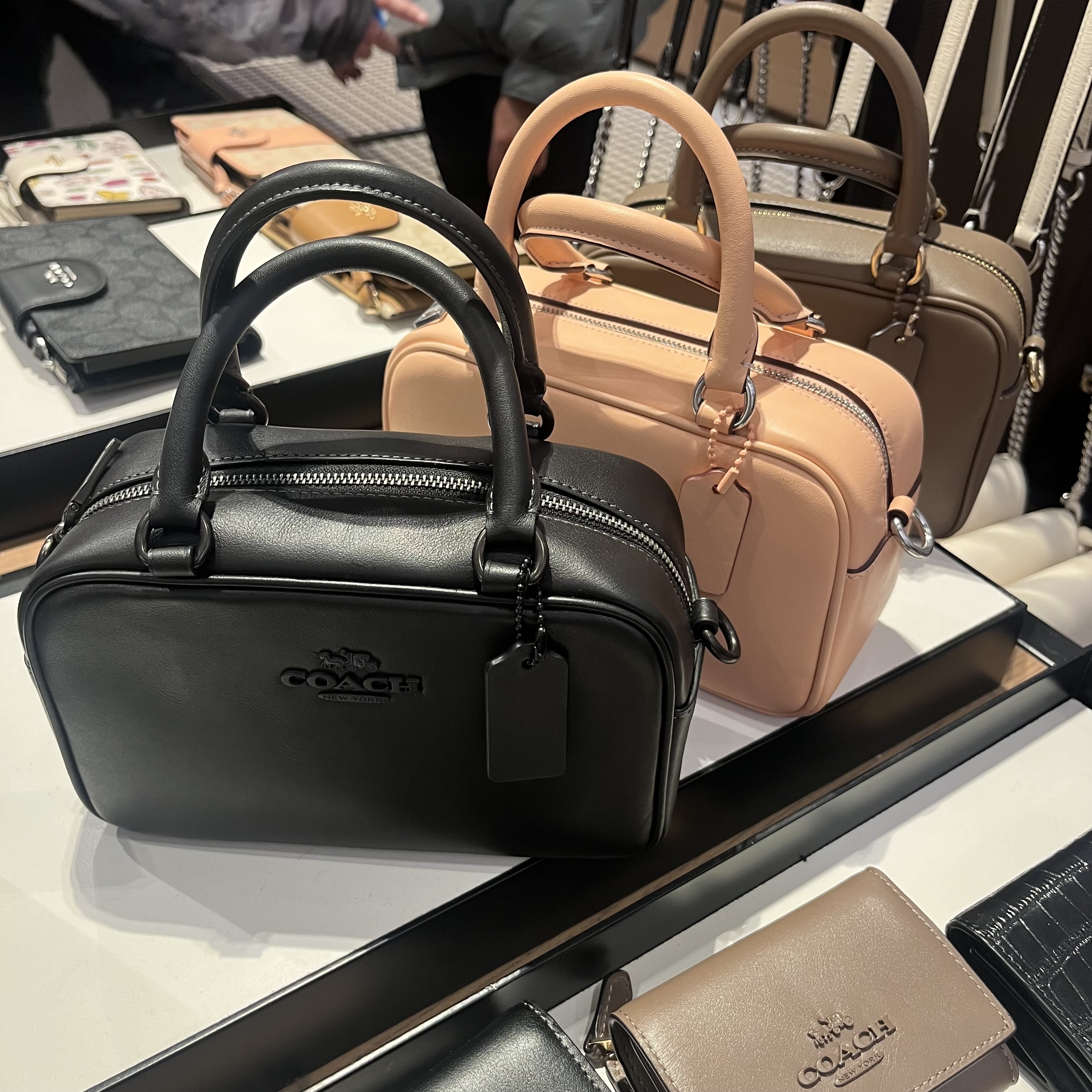 ぽってり可愛いサイズ【Coach】サッチェル クロスボディバッグ (Coach