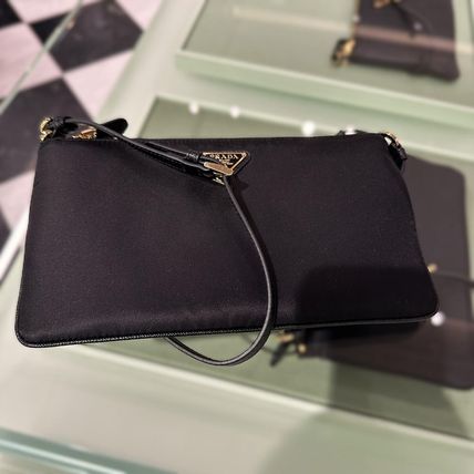 梨花 PRADA RE NYLON(プラダ リナイロン) ショルダーバッグ