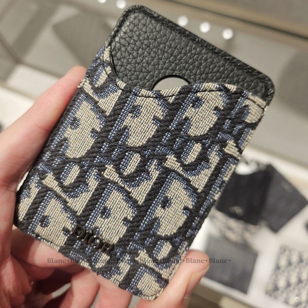 日常使いに♪【Dior】Saddle マグネット カードホルダー (Dior/カード