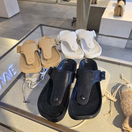 現地価格セール LOEWE(ロエベ) サンダル・ミュール(レディース