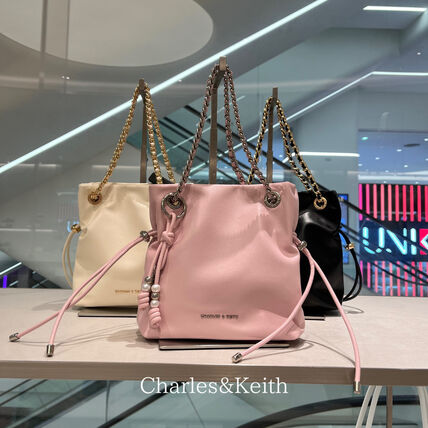ピンク系 Charles&Keith(チャールズアンドキース) ショルダーバッグ