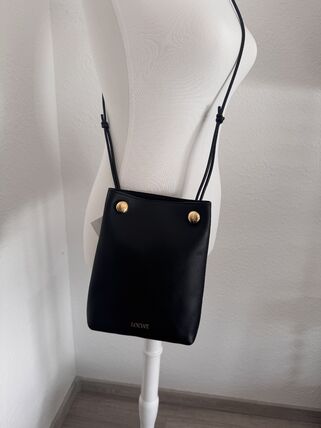 ブラック（黒）系 LOEWE(ロエベ) ショルダーバッグ・ポシェット