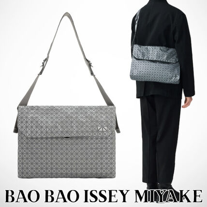 シルバー（銀色）系 BAOBAO ISSEY MIYAKE(バオバオイッセイミヤケ