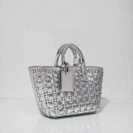 シルバー（銀色）系 BALENCIAGA(バレンシアガ) かごバッグ(レディース