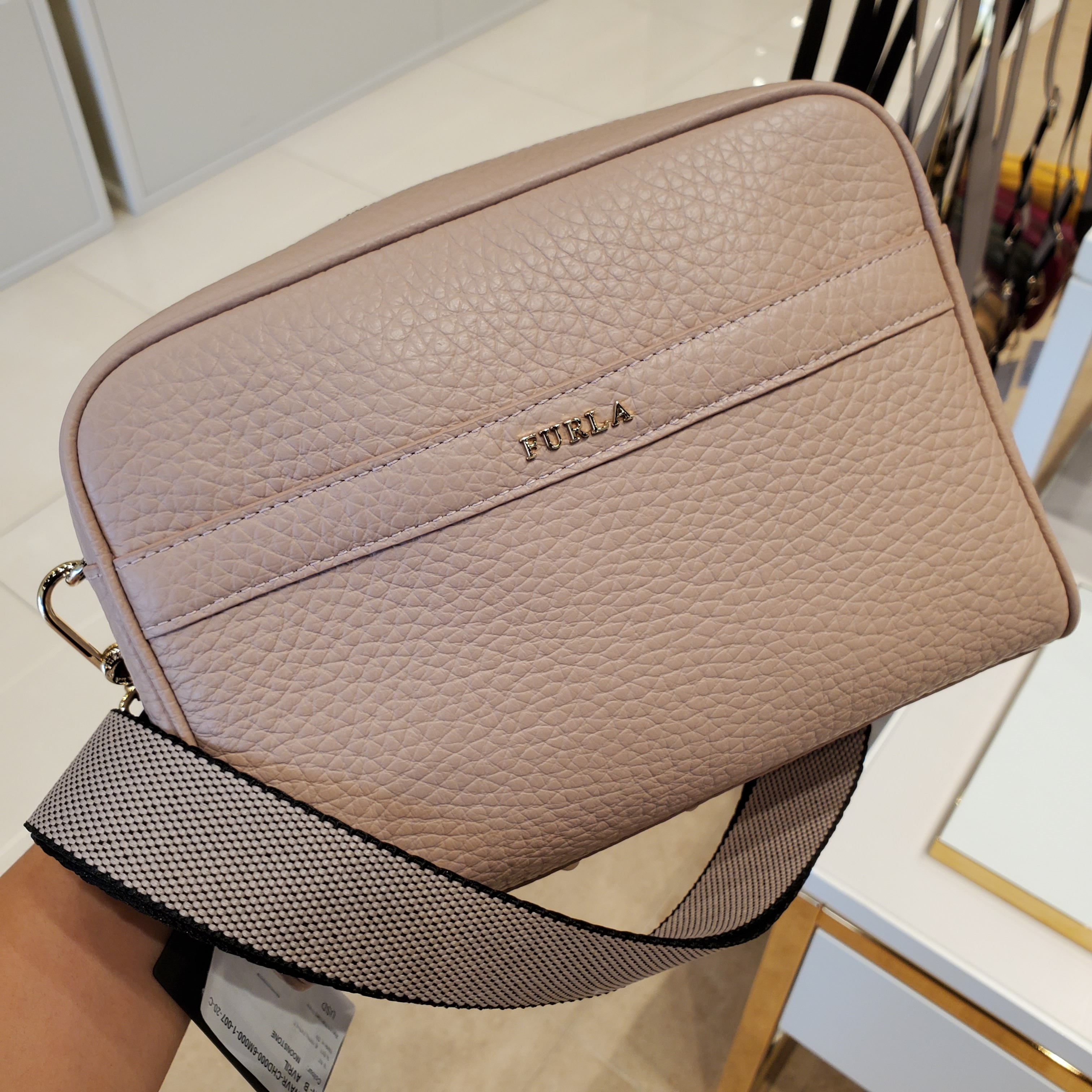 FURLA] AVRIL ベルトストラップ ショルダーバッグ 2WAY (FURLA