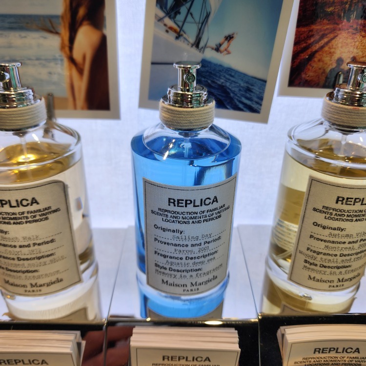 メゾン マルジェラ レプリカ セーリング デイ EDT 100ML (Maison