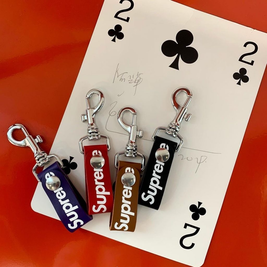 SS21 Supreme Leather Key Loop - シュプリーム キーホルダー (Supreme