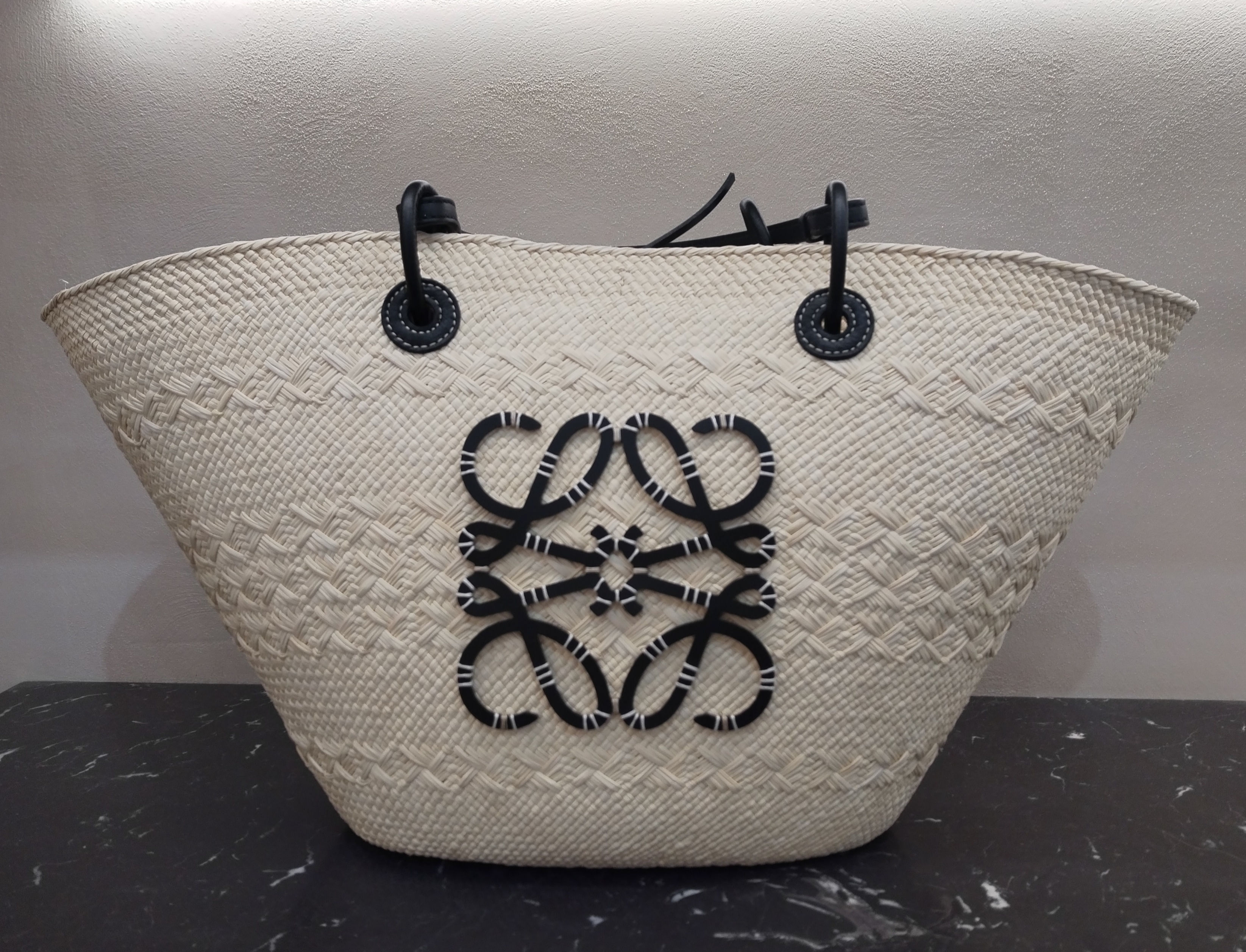 口コミ・レビュー｜LOEWE☆アナグラム バスケットバッグ (イラカヤシ