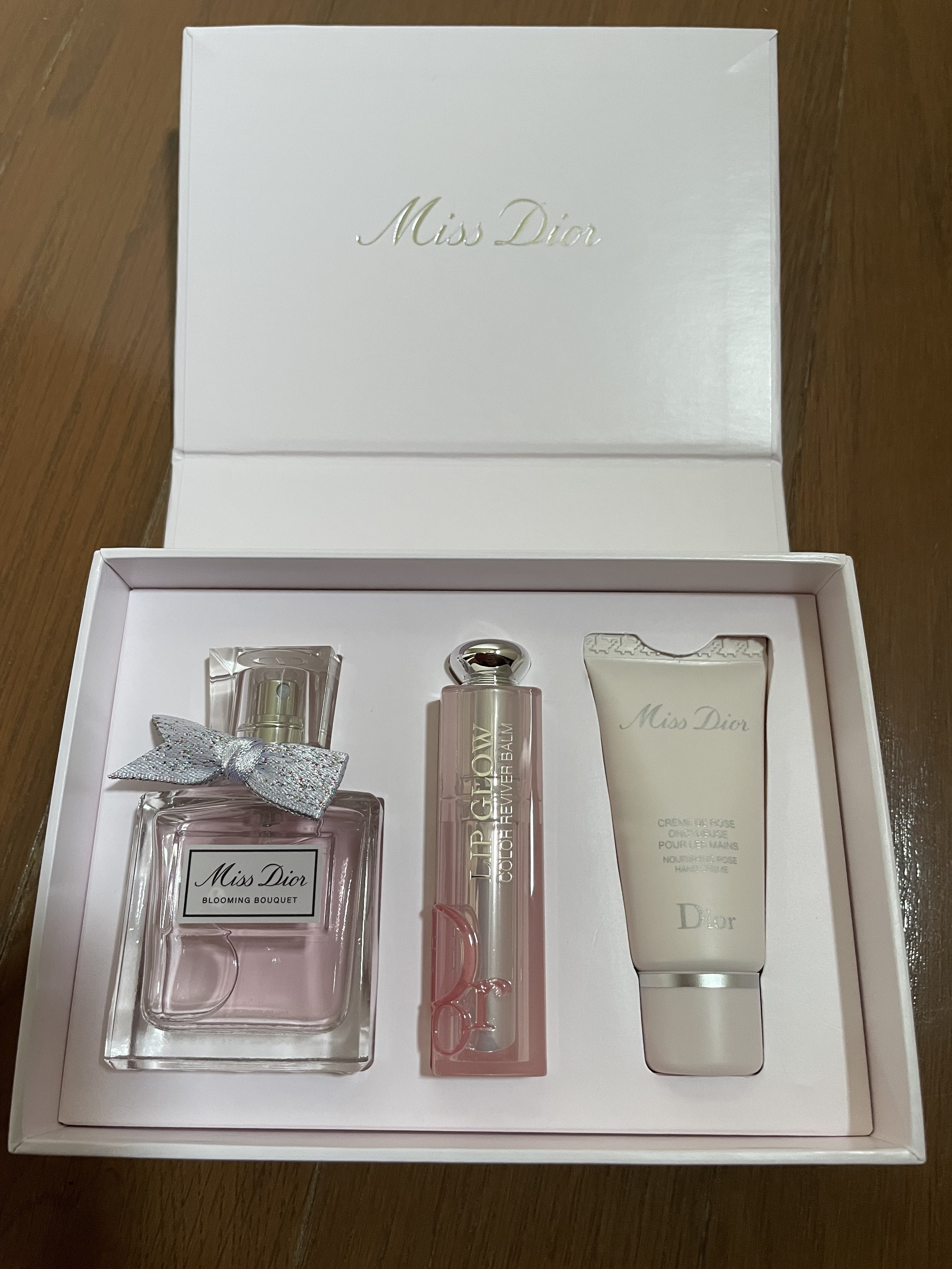 Dior] Miss Dior 2023クリスマスコフレ(数量限定品） (Dior/香水