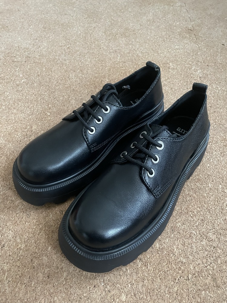 AMI PARIS】☆送料・関税込☆メンズラグソルダービーシューズ (AMI