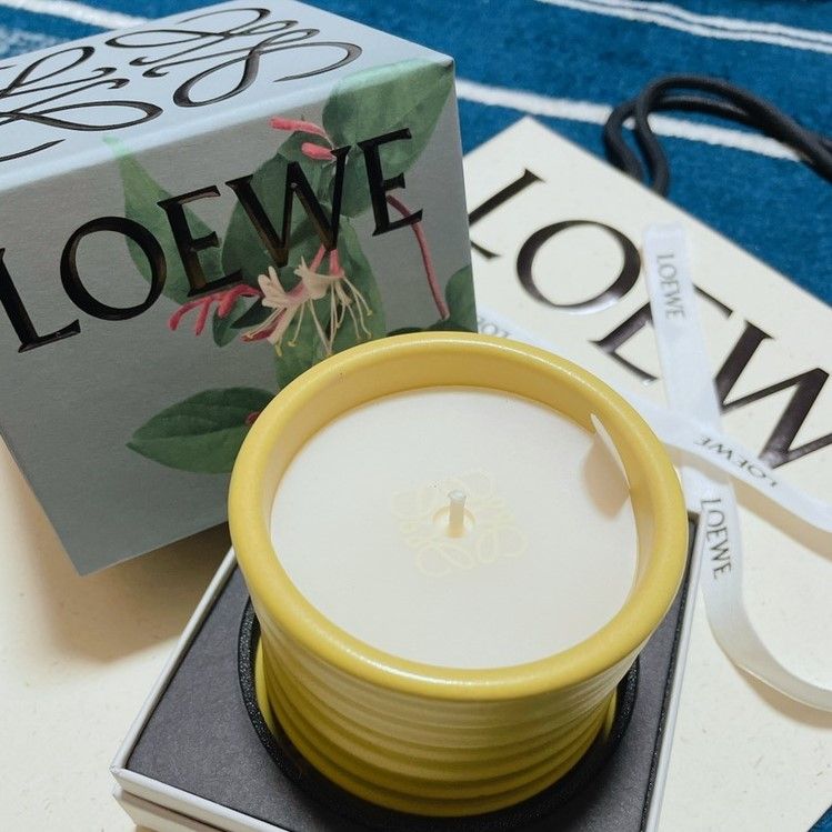 ギフトにも！【LOEWE】オレガノ キャンドル スモール (LOEWE