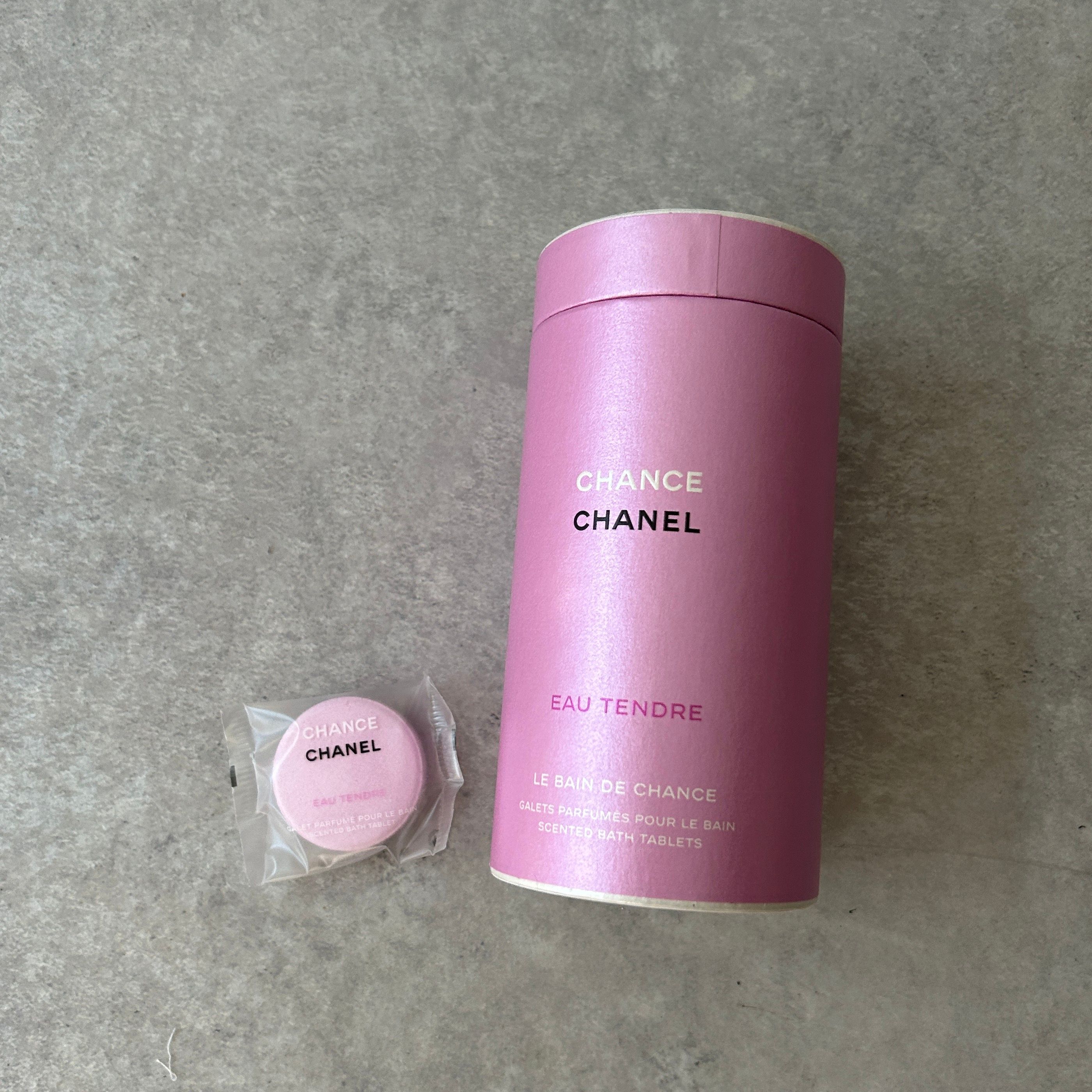 CHANEL(シャネル)のバスタブレットがギフトにぴったり♪【BUYMA】