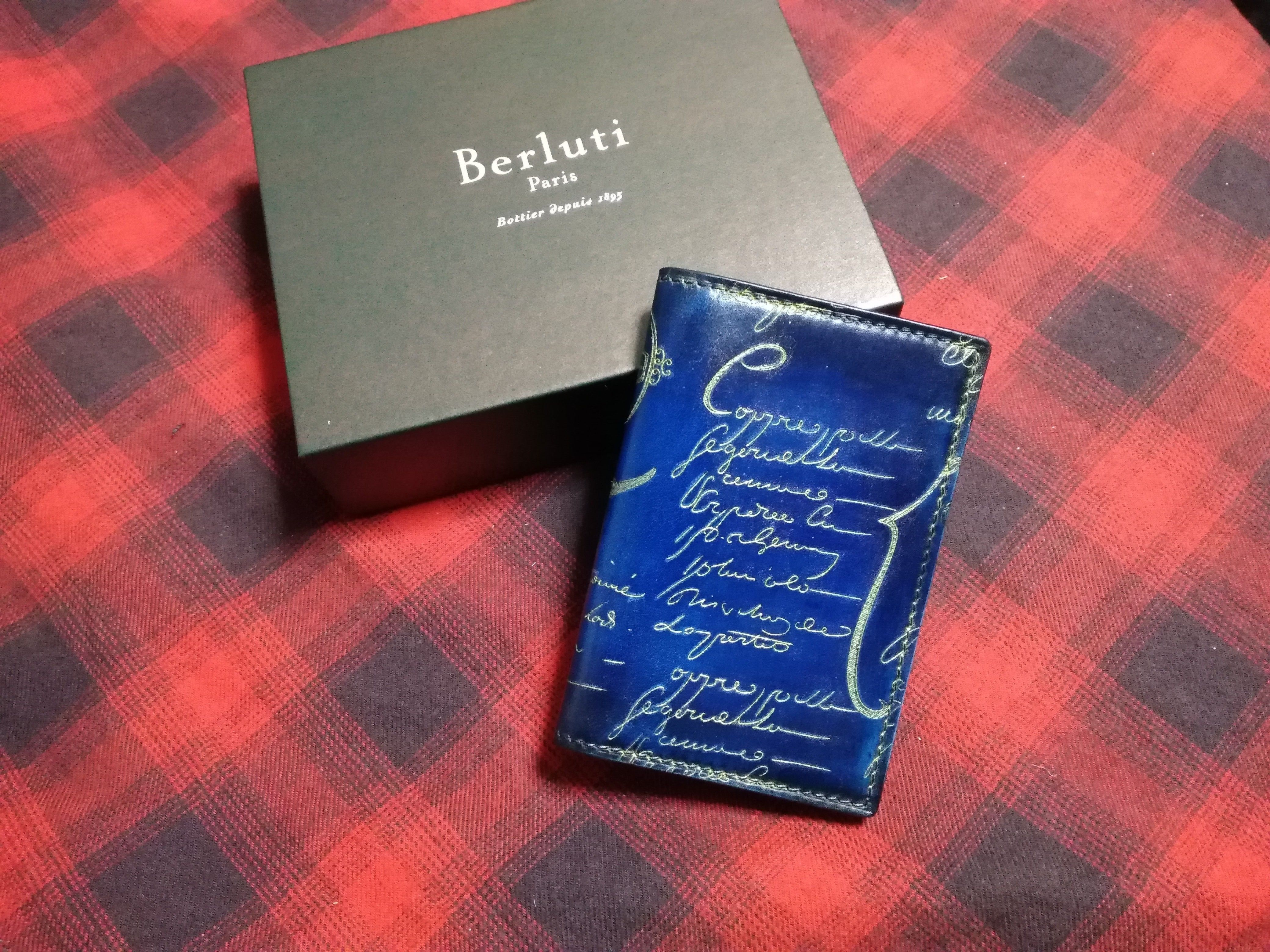 スタンプx限定ゴールドパティーヌ希少品!! ベルルッティ JAGUA