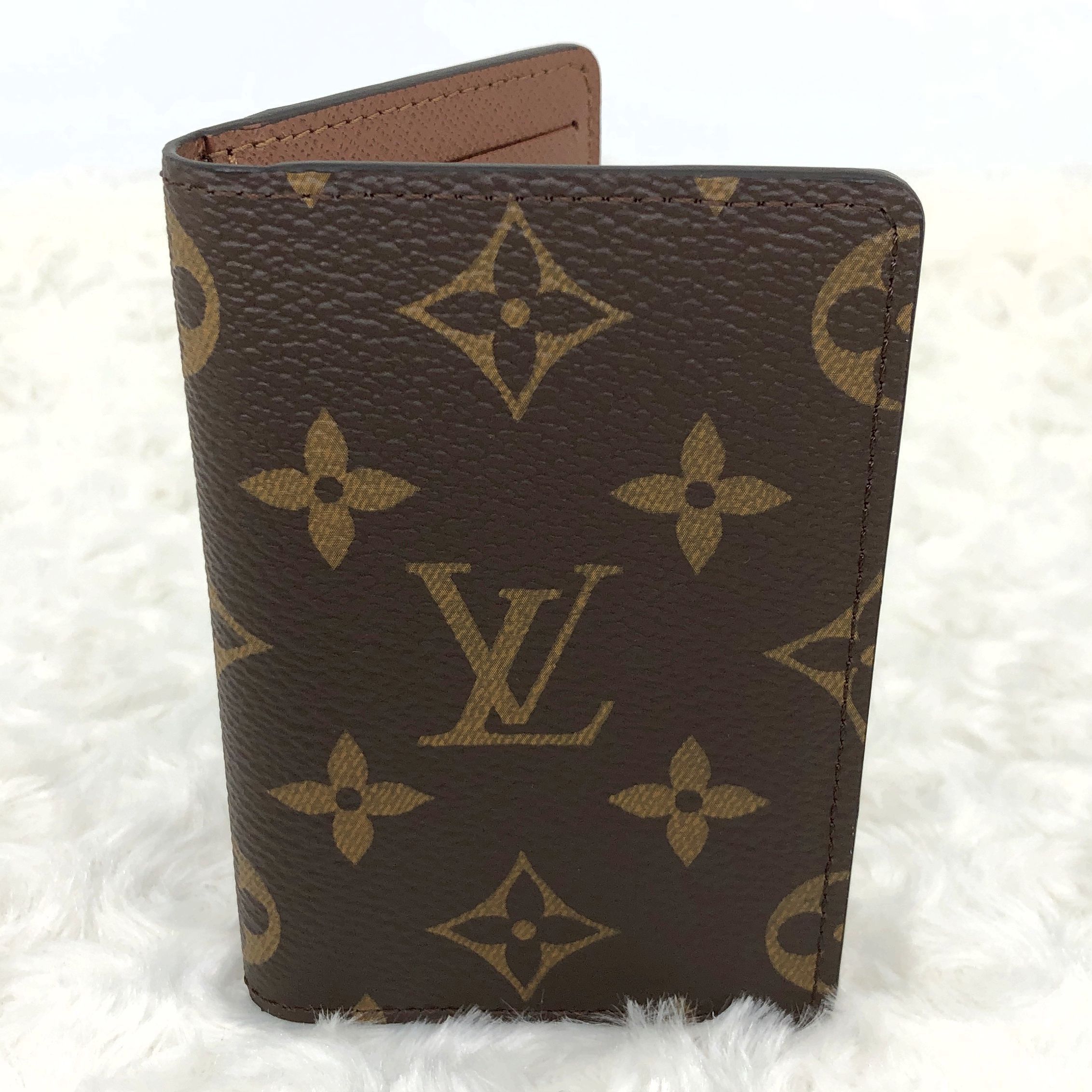 LOUIS VUITTON ルイヴィトン モノグラム カードケース (Louis Vuitton