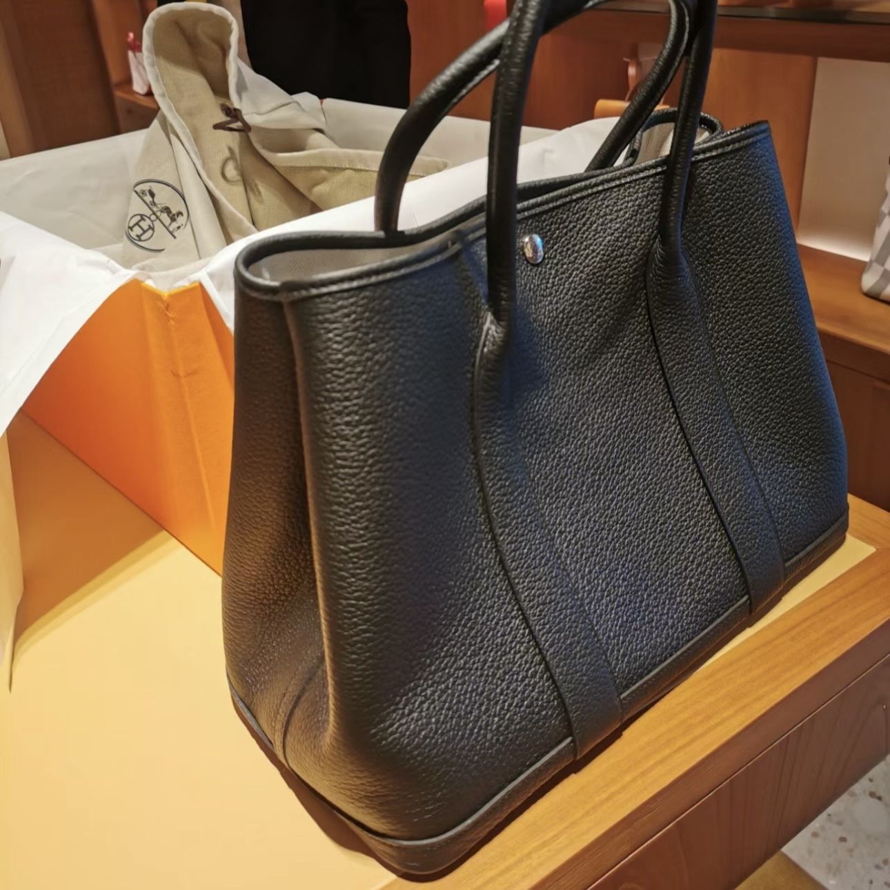 ☆パソコンも入る☆【エルメス】ガーデンパーティPM 36 ノワール