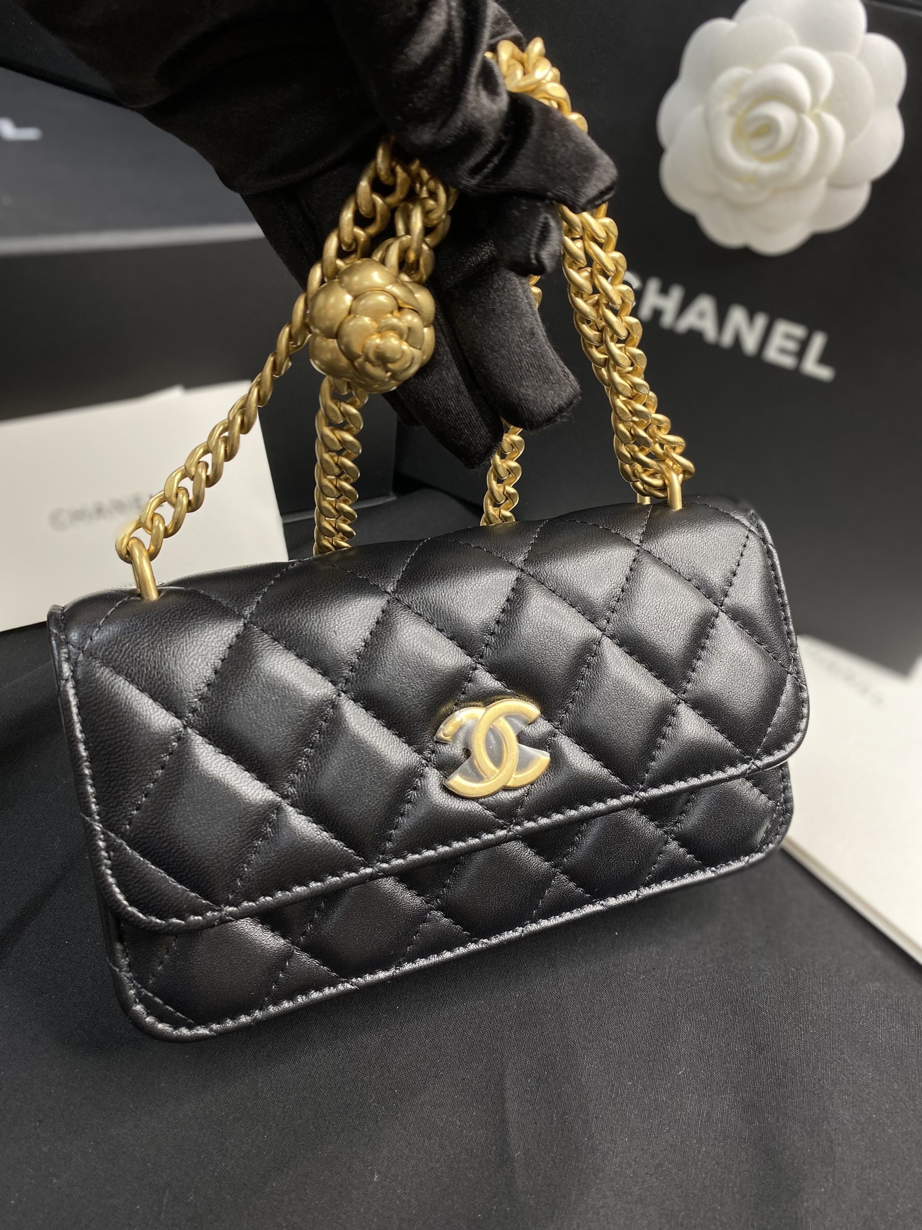 CHANEL フォンホルダー チェーンバッグ AP3298 (CHANEL/ショルダー