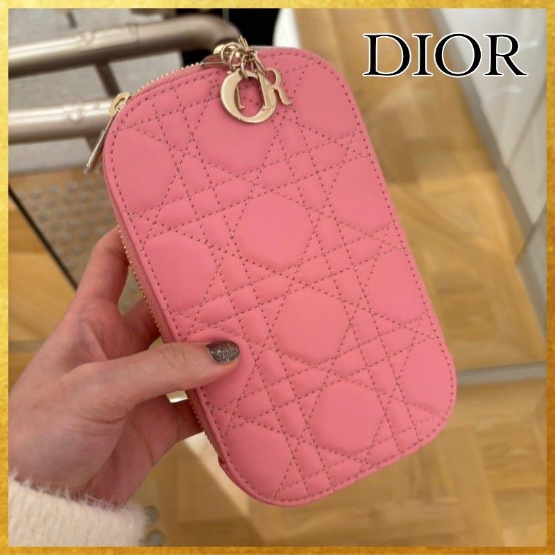 国内発送】 DIOR《Lady Dior Call'in Dior》 フォンホルダー (Dior