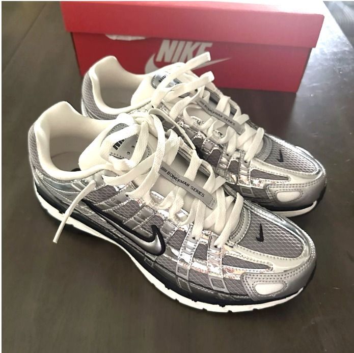 欲しい【 NIKE】P-6000 シルバーのスニーカー☆ METALLIC SILVER (Nike