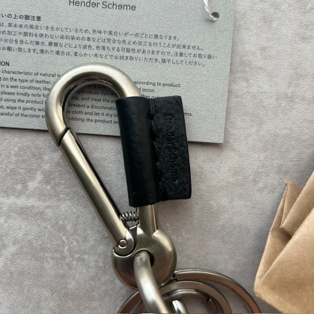 エンダースキーマ カラビナ / キーリング / デニム・Tシャツに (Hender