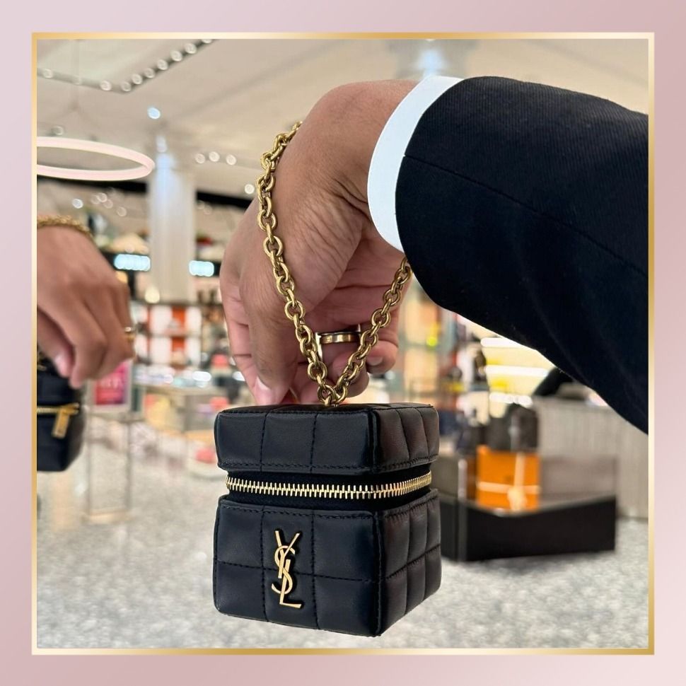 SAINT LAURENT】チェーン付きカサンドラ ミニ キューブ (Saint Laurent