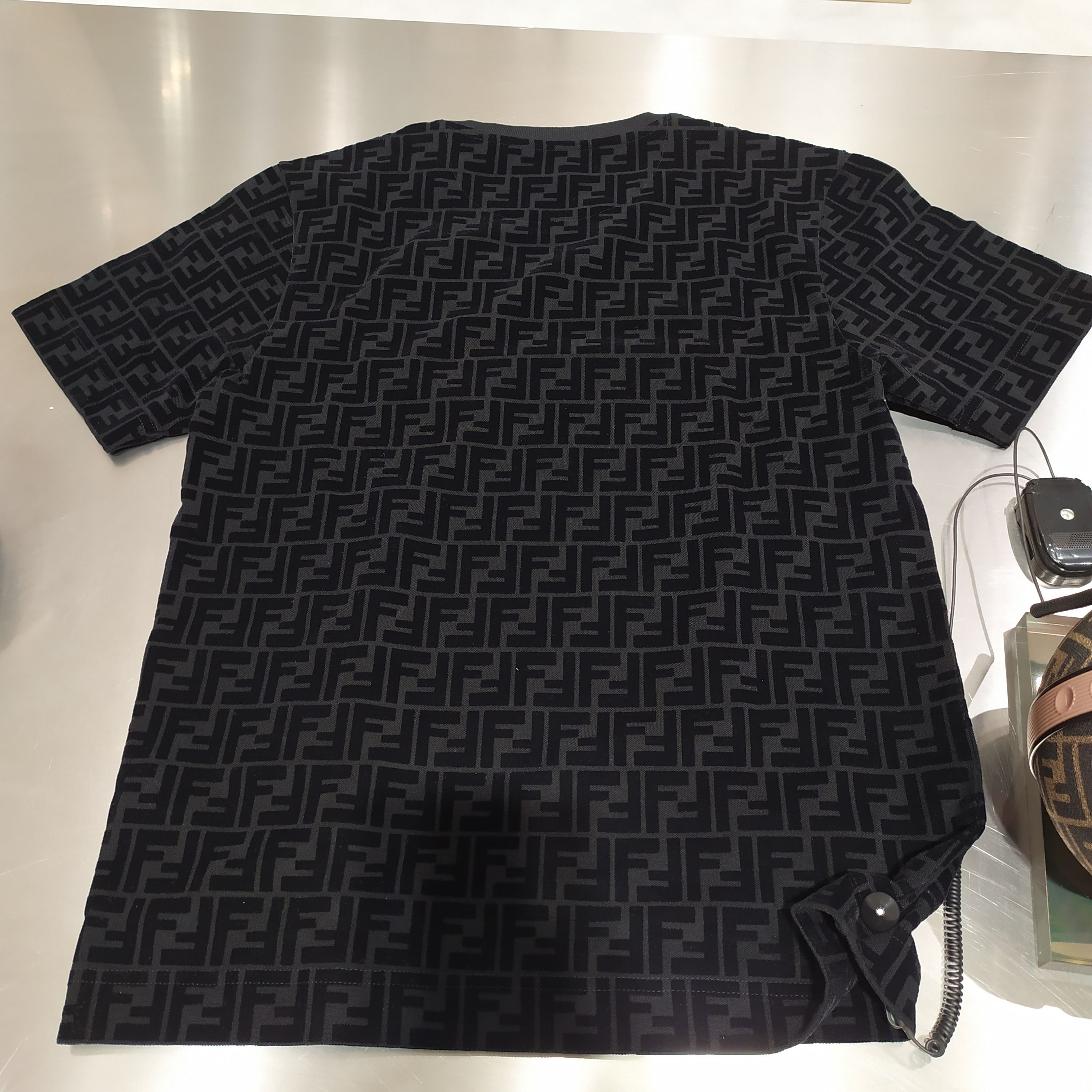 パリ直送!【FENDI】☆ブラックピケ Tシャツ☆ (FENDI/Tシャツ