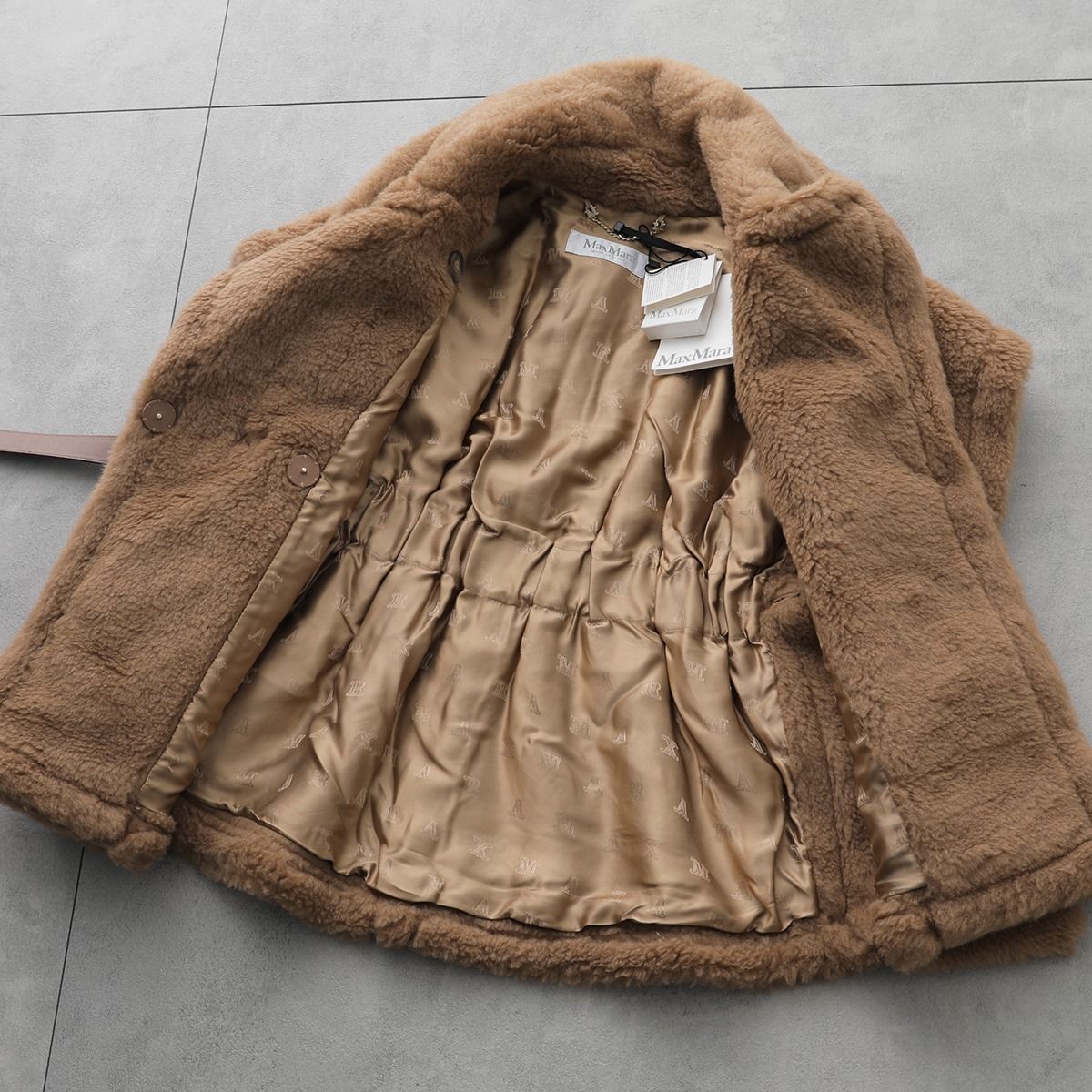 MAX MARA ケープ NEWABAVO ニューアバボ テディベア (Max Mara