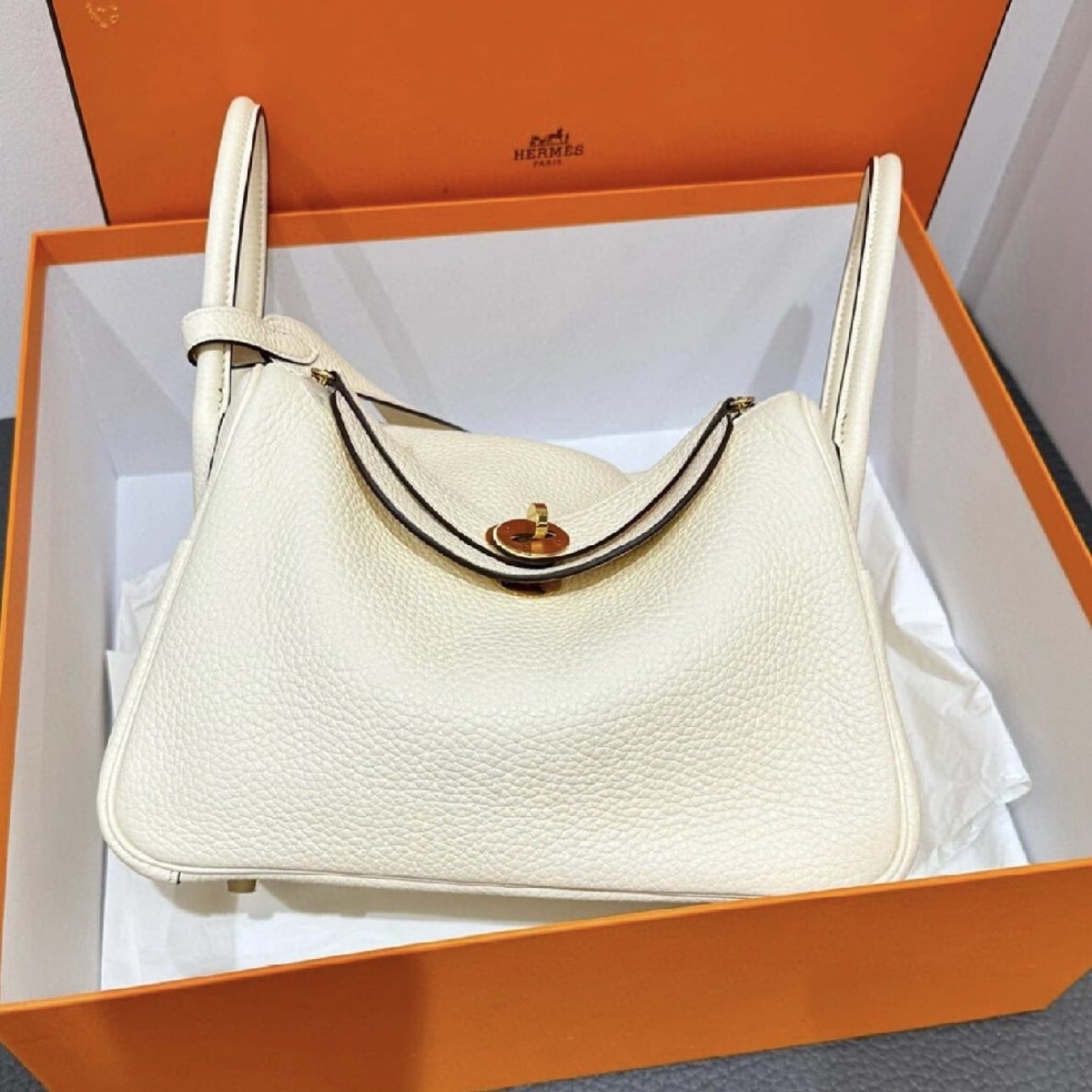 ☆人気色☆エルメス リンディ26 Lindy 26 (HERMES/ショルダーバッグ