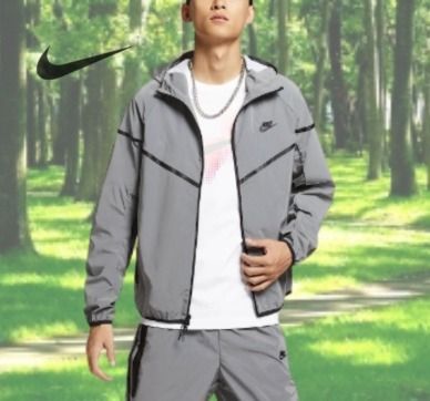 売切れ前に 大人気 NIKE Tech ウーブン フラッシュ ジャケット (Nike