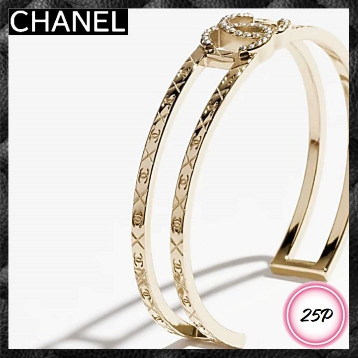 ココクラッシュ風で細見え☆ CHANEL CCマーク バングル ゴールド