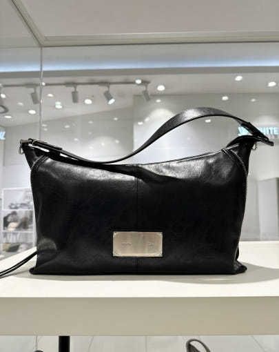 Matin Kim】SIDE ZIPPER SHOULDER BAG (Matin Kim/ショルダーバッグ