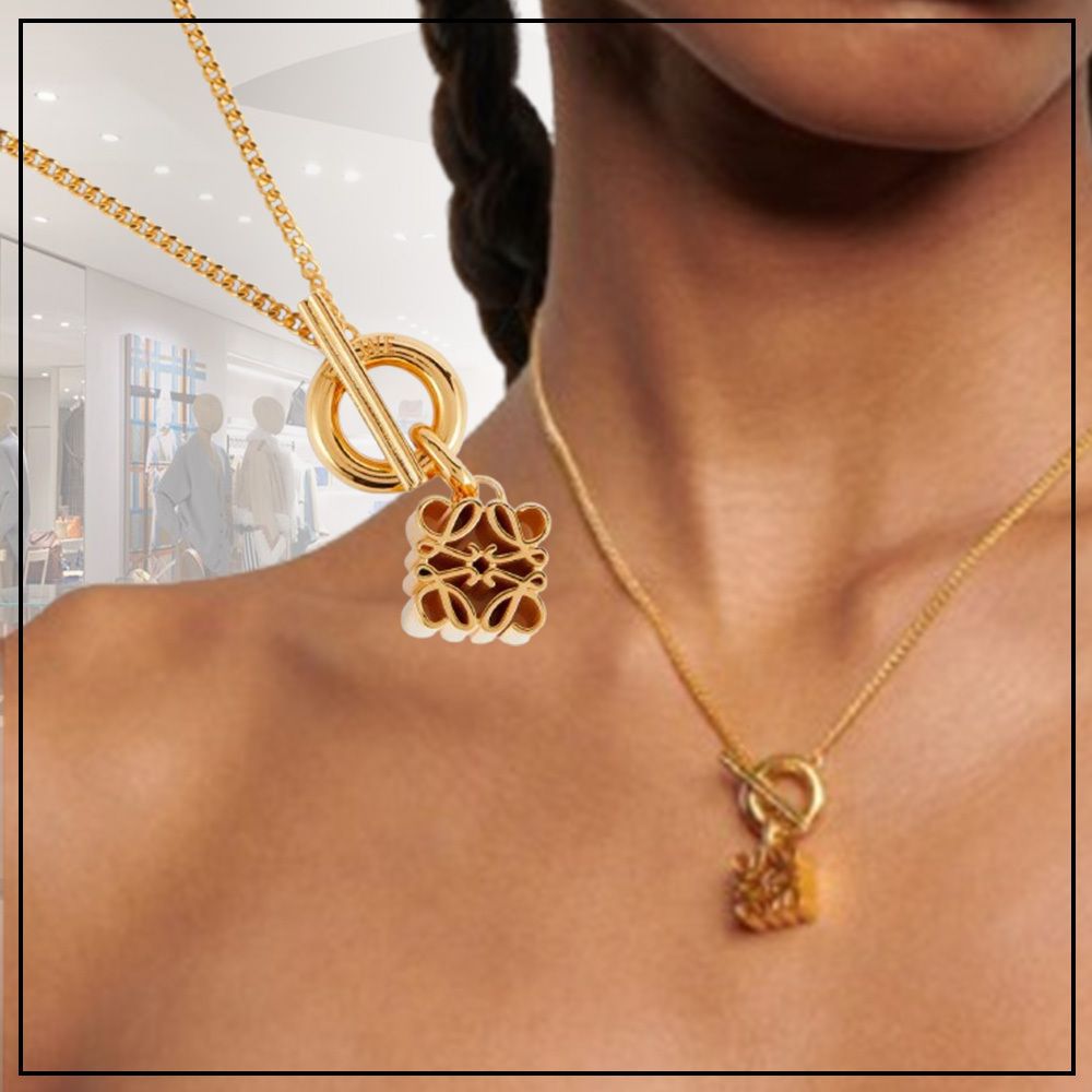 LOEWE ロエベ アナグラム 24Kゴールドプレート ネックレス ロゴ (LOEWE