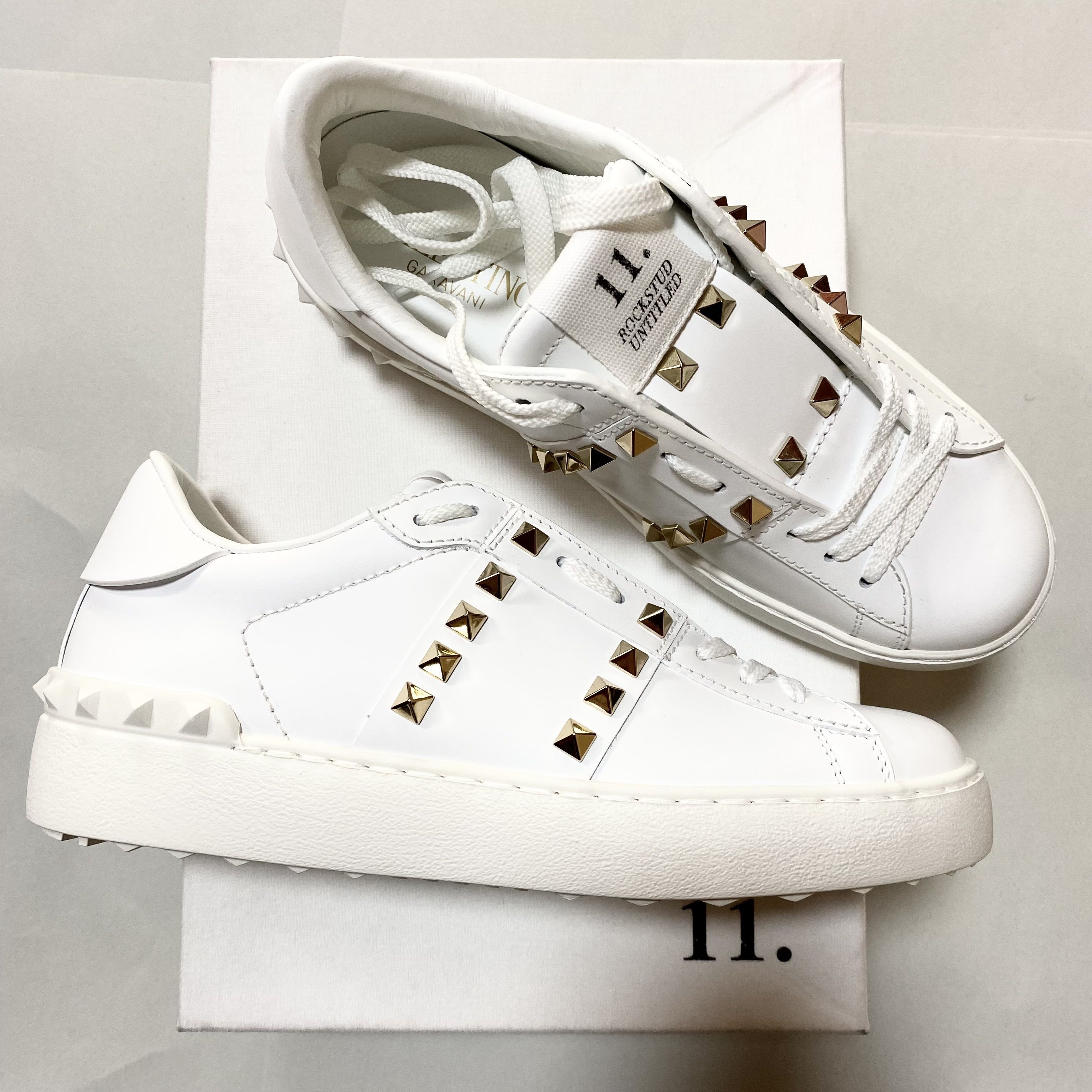 関税送料無料【VALENTINO GARAVANI】ロックスタッズ スニーカー