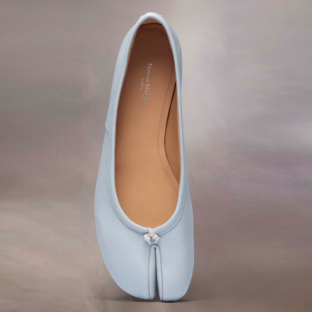 人気☆MAISON MARGIELA☆TABI レザーバレエシューズ ホワイト