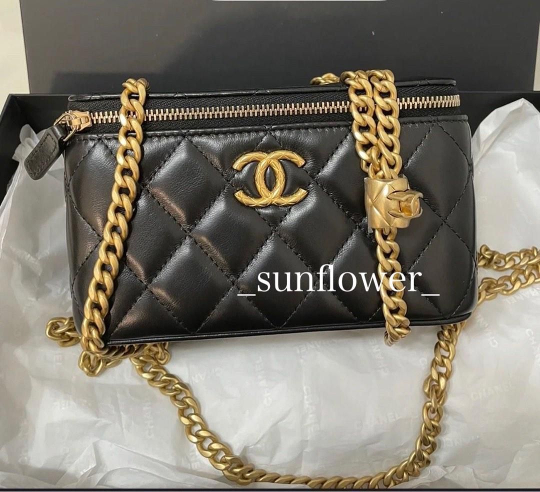 シャネル 22K 調節可能チェーン♪ バニティバッグ ブラック (CHANEL