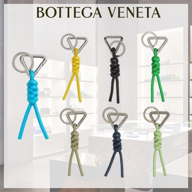 すぐ届く BOTTEGA VENETA* ボッテガヴェネタ キーリング レザー