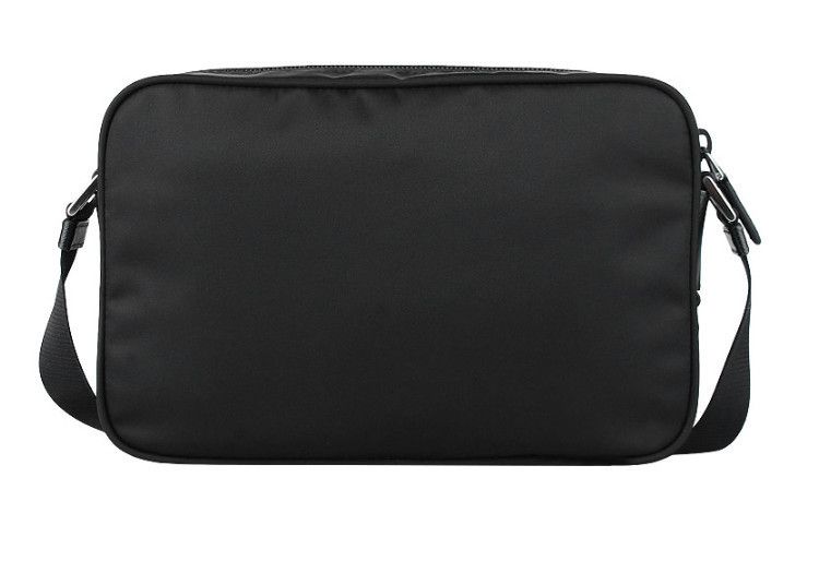 ☆PRADA☆ 三角ロゴ ポケット カメラバッグ ☆正規品☆ (PRADA