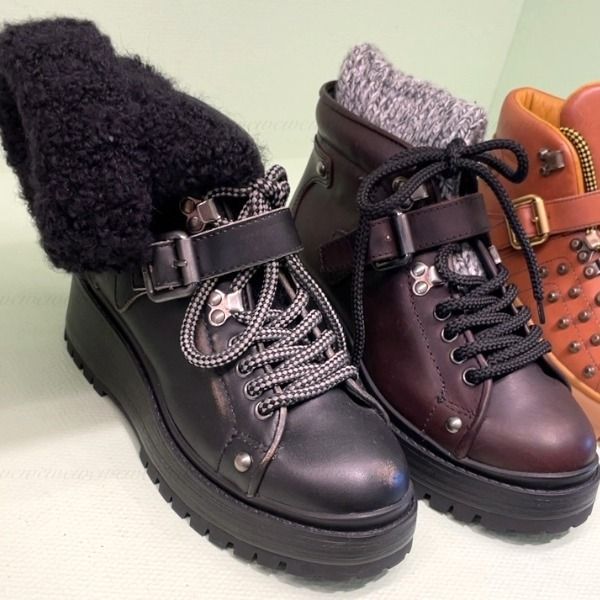 MIUMIU【セール】国内発□ニットソックス コンバットブーツ (MiuMiu